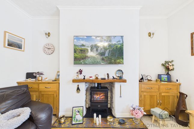 7 North Road, Torpoint photo 2