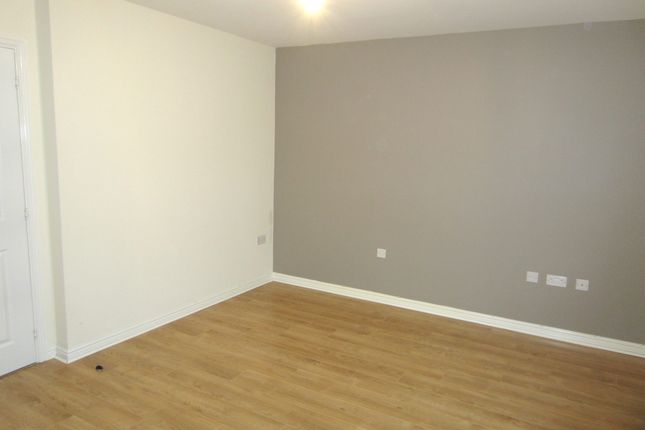4, Claremont Mews, Dartford photo 3