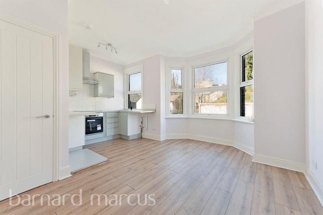 Flat for sale in Croham Road, South Croydon