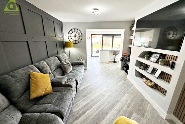 Collins Lane Greater Manchester, Westhoughton photo 3