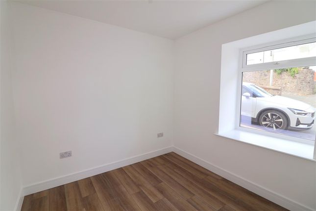 4, Barn Street, Haverfordwest photo 3