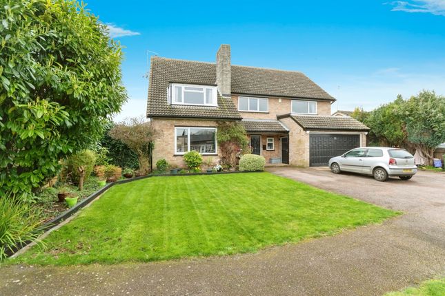 Thumbnail Detached house for sale in Dickasons, Melbourn, Royston