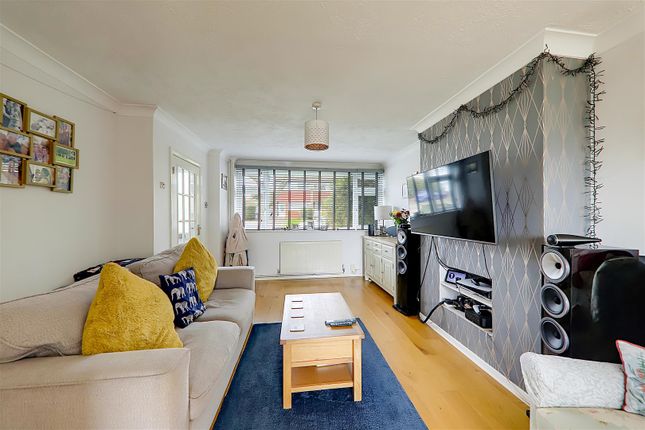 62, Brendon Road, Worthing photo 3