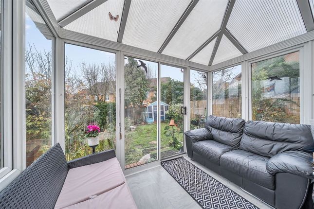 46, King Charles Road, Radlett photo 3
