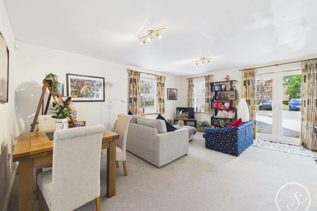 12, Lawson Wood Drive, Leeds photo 3