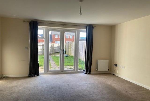 Terraced house to rent in Hitchings Leaze, Patchway, Bristol