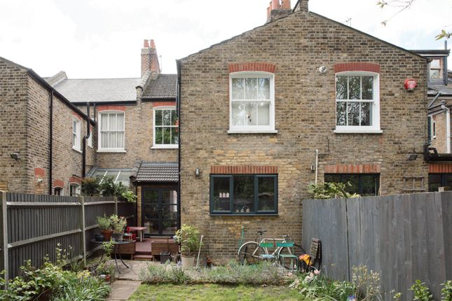 Terraced house for sale in Barratt Avenue, London