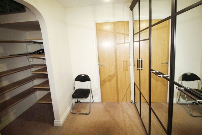 Flat to rent in Watkin Road, Leicester, Leicestershire