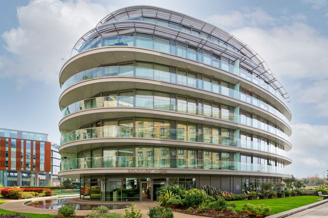 Thumbnail Flat for sale in Parr's Way, London