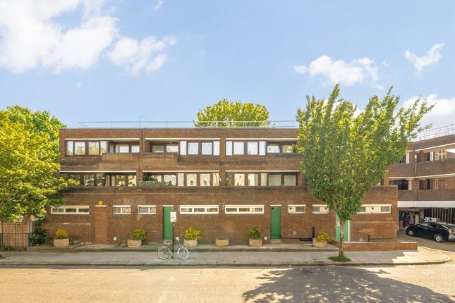Flat 2, Cheriton, Queens Crescent, London photo 4