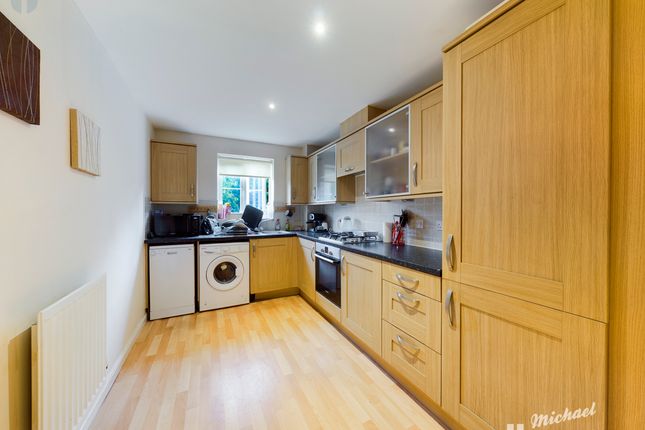 Flat for sale in Coxhill Way, Aylesbury