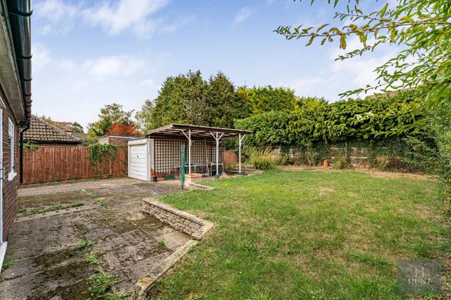 12, Thame Road, Aylesbury photo 4