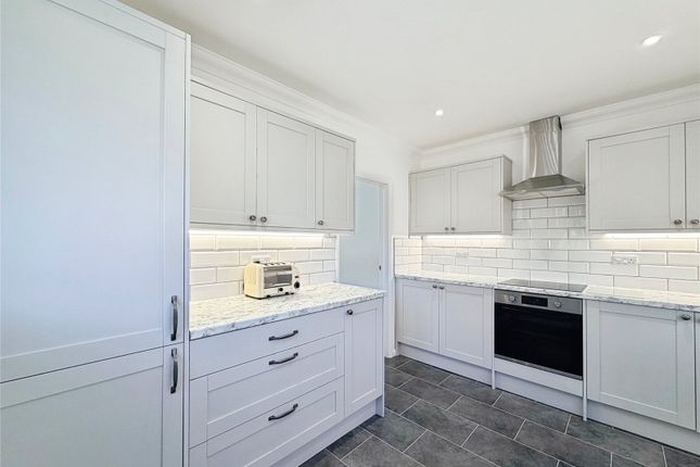 58, Greenacres Ring, Angmering photo 4
