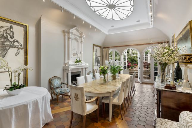 102, 102 Cheyne Walk, London photo 3