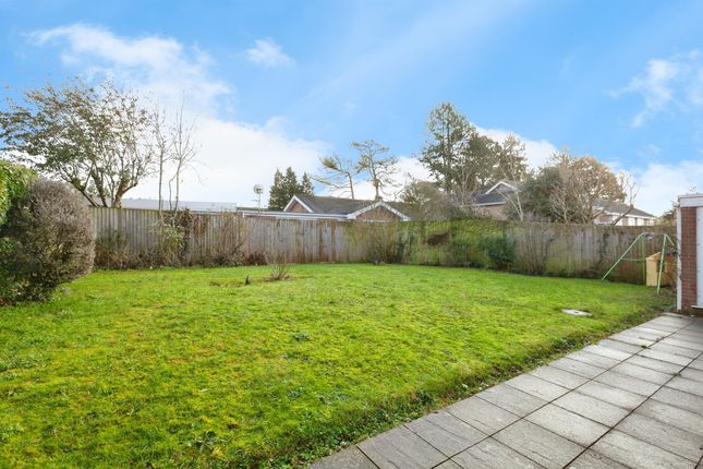 41, The Yews, Leicester photo 2