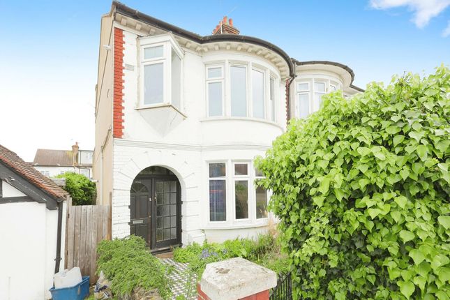 Thumbnail Flat for sale in Lord Roberts Avenue, Leigh-On-Sea