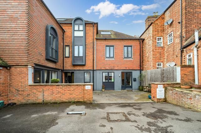 19, Abbey Yard, Abingdon photo 4