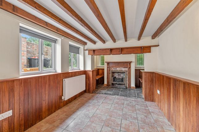 67a Hillside Road, Frodsham photo 2