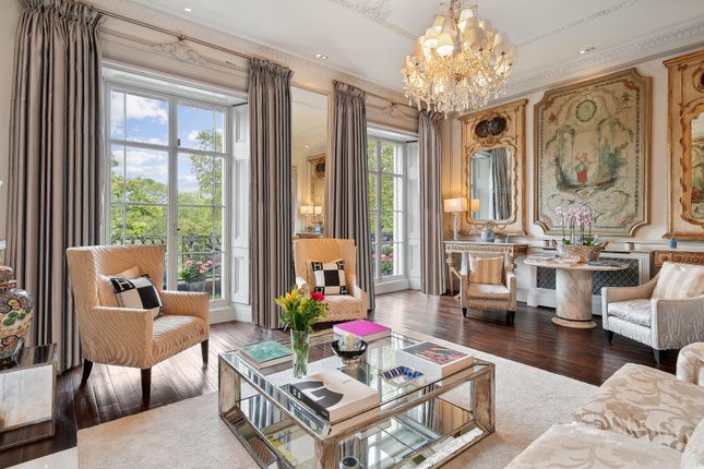 Town house for sale in Hanover Terrace, London