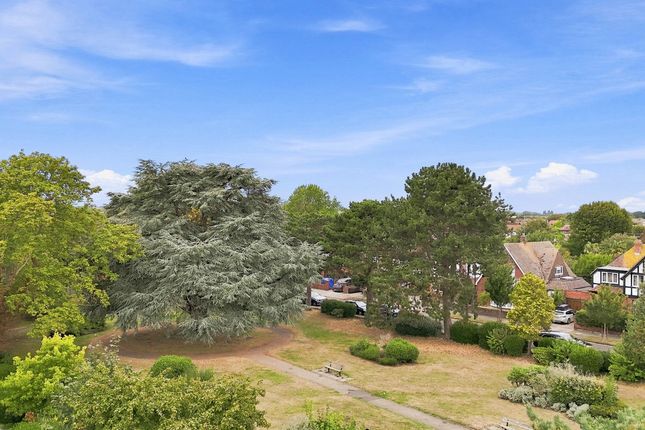 Flat Flat 17, 50, Barnstaple Road, Southend-on-sea photo 4