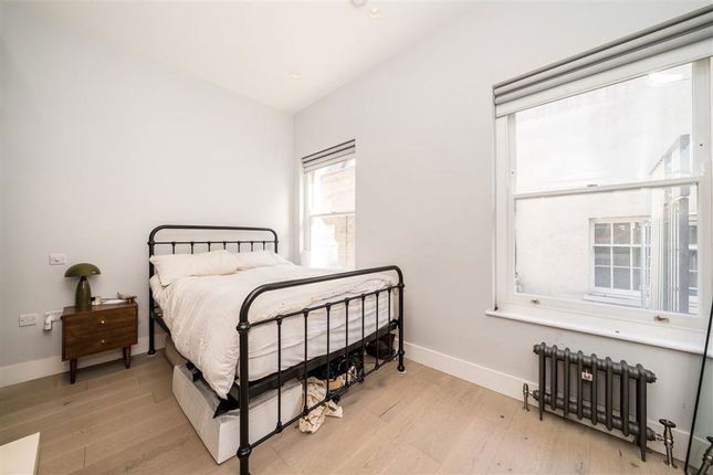 Flat 2.2, 4a Duck Lane, 18 Berwick St, 4/4a Duck Lane, London photo 4