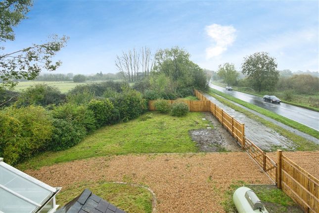 Bridge Cottage, Burgate, FORDINGBRIDGE photo 4