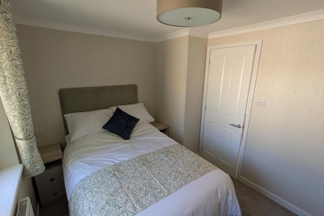 32 Omar Regency In Penwortham Master 1