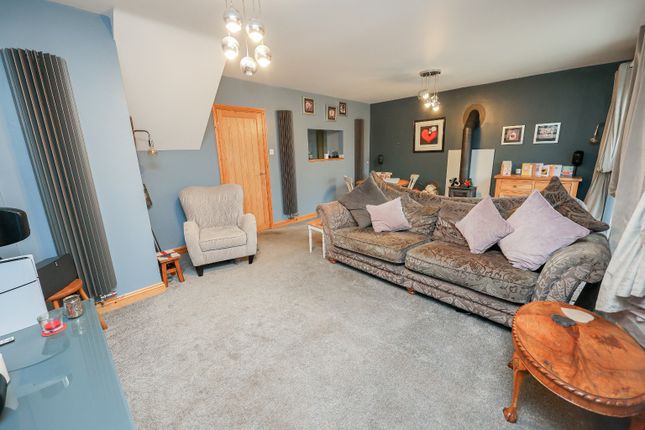 6 Landmere Grove, Lincoln, Lincolnshire photo 4