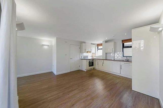19, Swan Street, Southwark photo 3