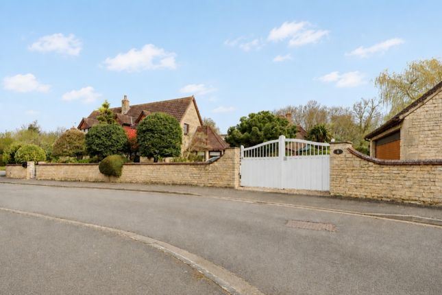 8, Waterloo Close, Grantham photo 3