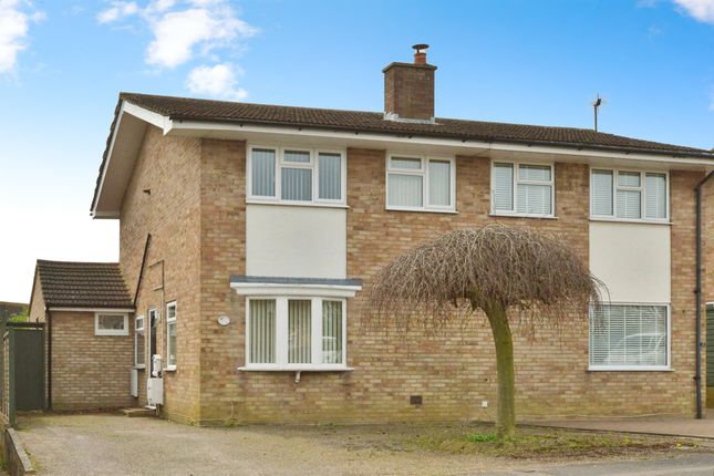 Thumbnail Semi-detached house for sale in Willow Grove, Old Stratford, Milton Keynes