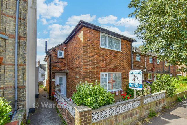 21, Warren Road, Folkestone photo 3