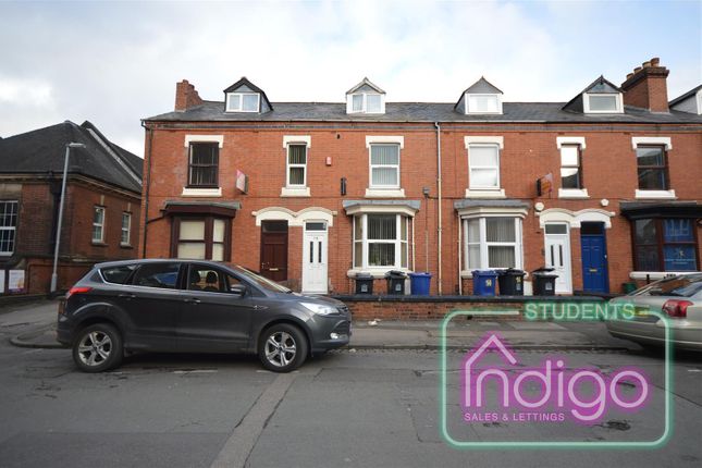 Room to rent in Water Street, Newcastle-Under-Lyme