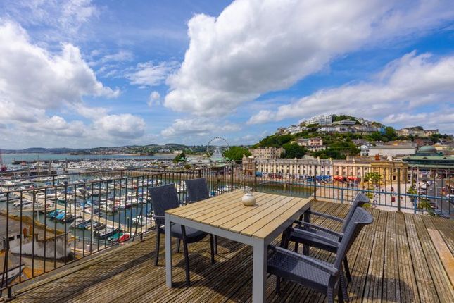 The Penthouse, Queens Quay, Victoria Parade, Torquay photo 2