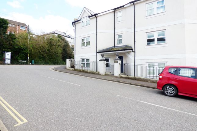 Flat to rent in Coombe Park Road, Teignmouth TQ14