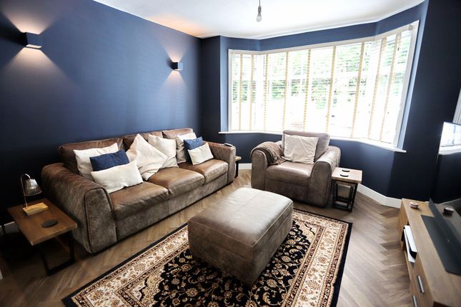 15 Balmoral Avenue, Manchester photo 4