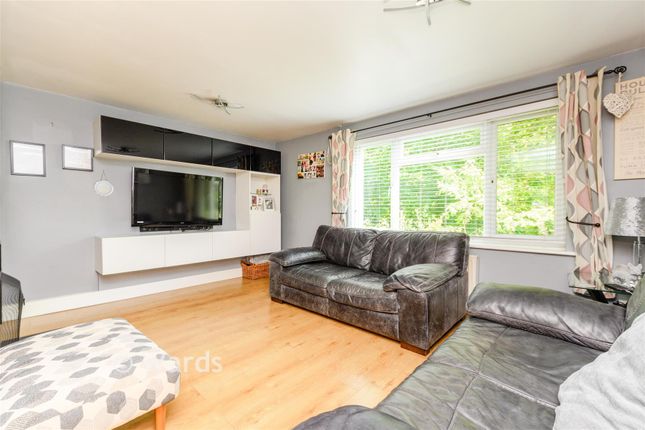 35, Churchside, Nr Meopham photo 3
