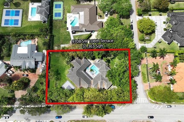 Property for sale in 9708 Sw 108th Ter, Miami, Florida, 33176, United States Of America