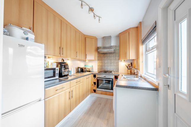 25 Russell Street, Harrogate photo 4