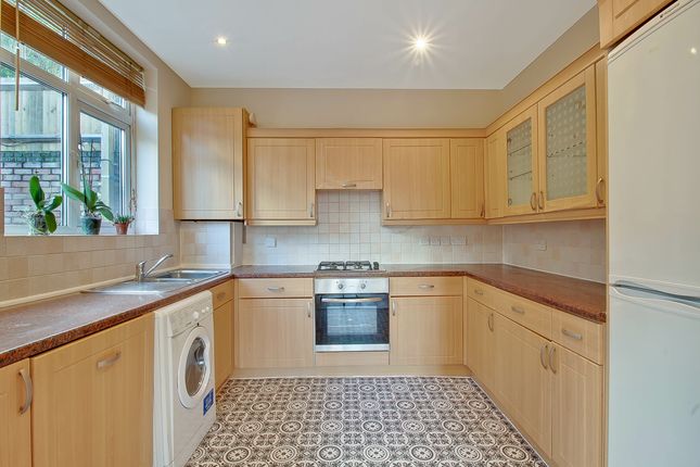 Eversleigh Road, Finchley photo 5