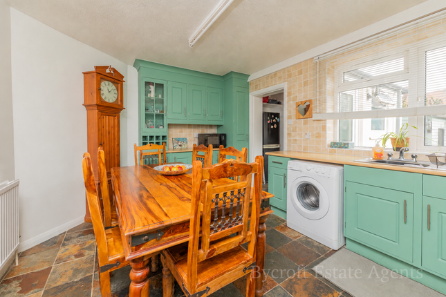 91, Harbord Crescent, Great Yarmouth photo 4