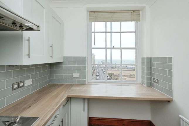 Flat 11, Brighton photo 4