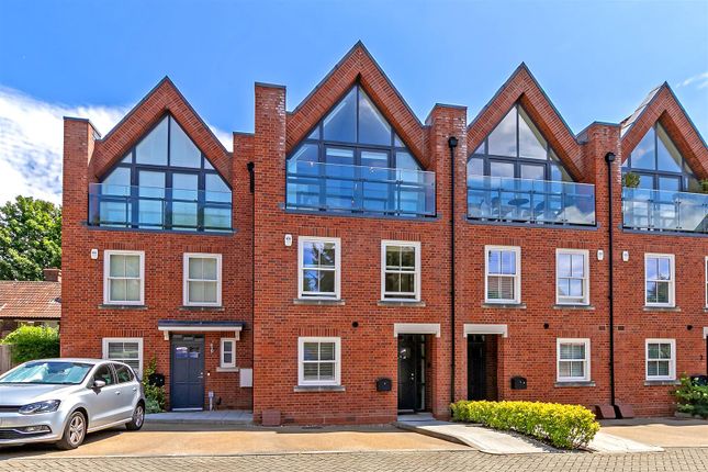 5Oaktreegardens-16.Jpg