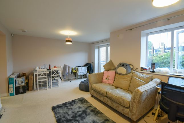 66, Knightsbridge Court, Newcastle upon Tyne photo 4