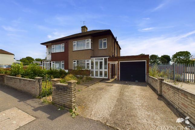 Semi-detached house for sale in Hornchurch Road, Hornchurch