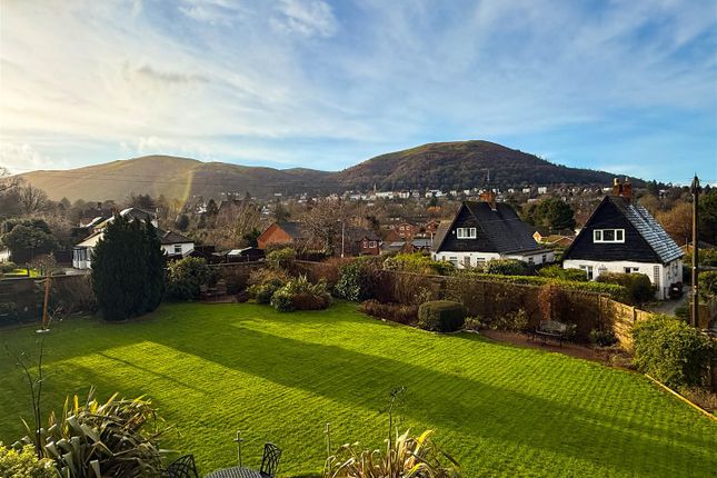 Roebuck House, 41 Madresfield Road, Malvern photo 2