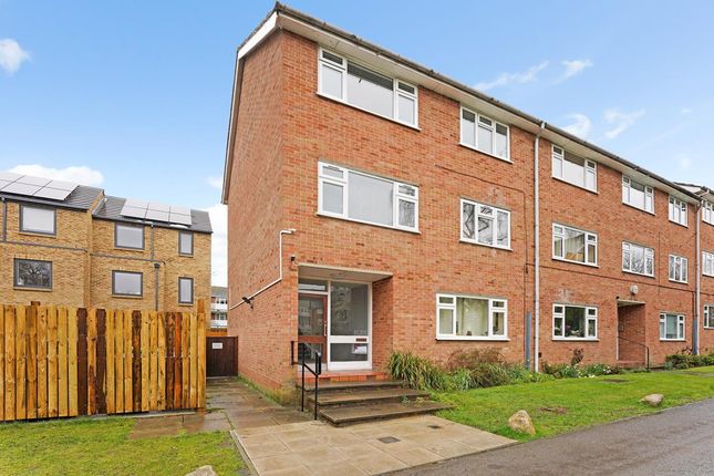 Flat to rent in Leander Court, Lovelace Gardens