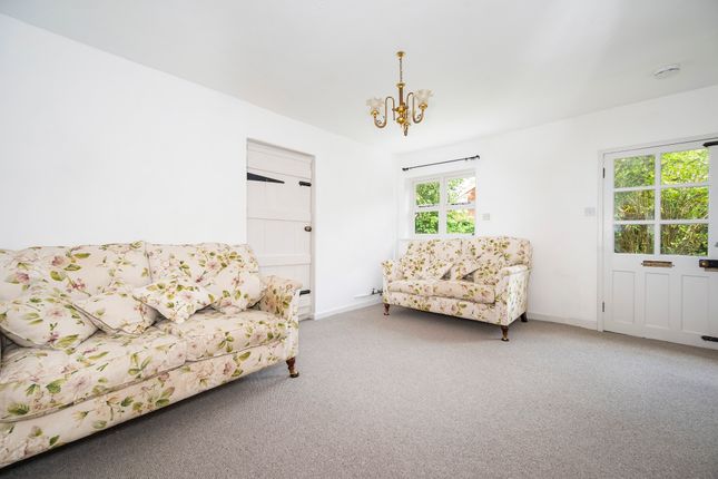6, Hall Road, Sudbury photo 2