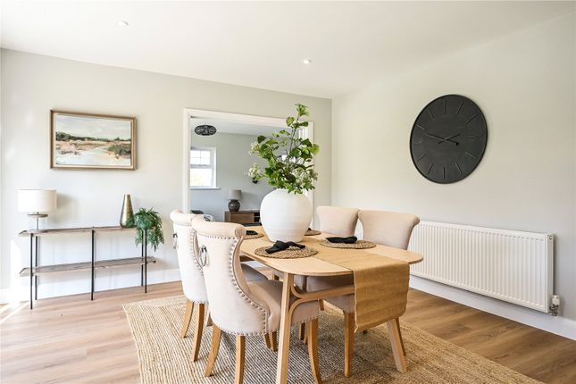 6, Grange Close, Stubbington photo 4