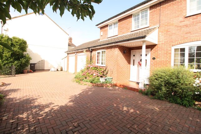 Property for sale in Ashworth Street, Daventry